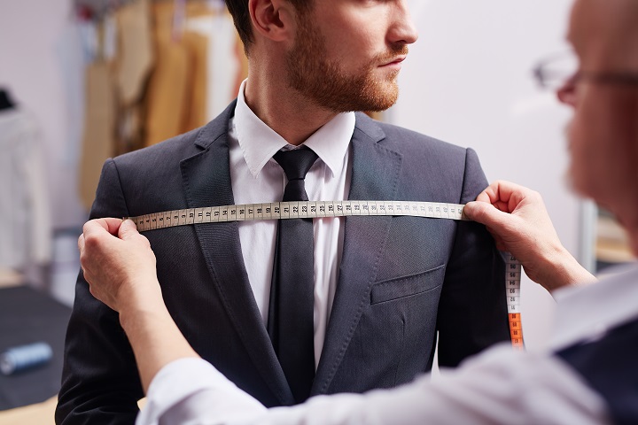 Amazing 3 Reasons Men Should Wear Custom Suits and Shirts